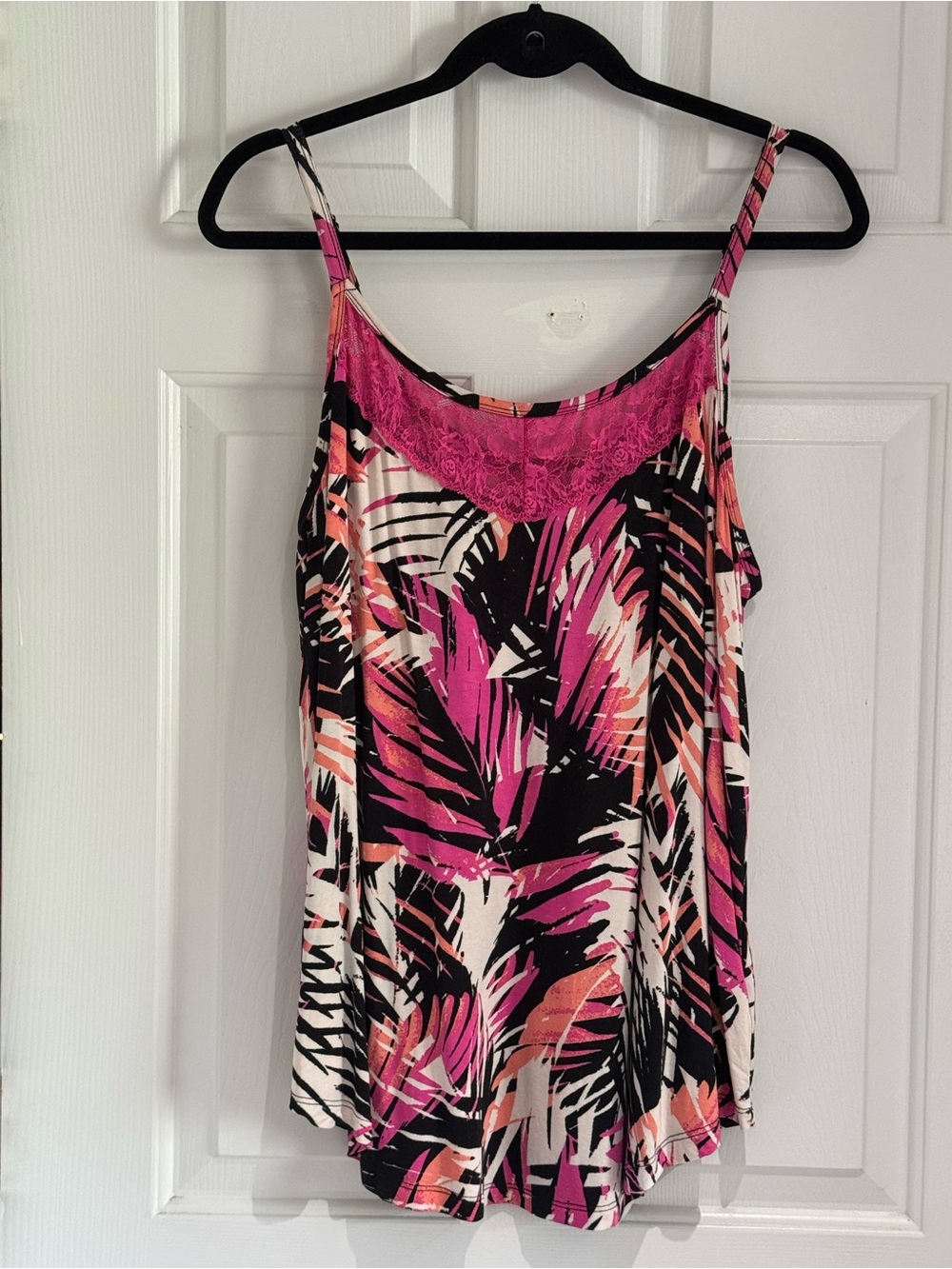 torrid Pink, Black & Gray Tropical Lace-Trim Cami